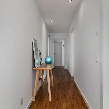 Luxury Villa- Pool, Garden, Total Privacy 塞辛布拉