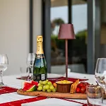 With Private Pool And Garden - Total Privacy Sesimbra