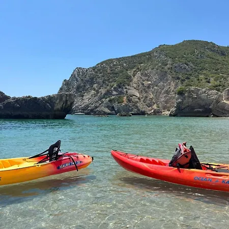 With Private Pool And Garden - Total Privacy Sesimbra