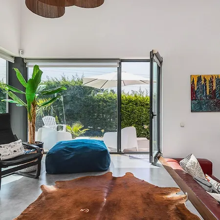 Villa With Private Pool And Garden - Total Privacy *