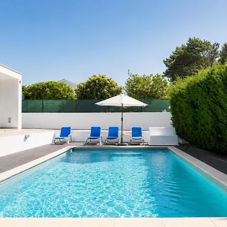 With Private Pool And Garden - Total Privacy